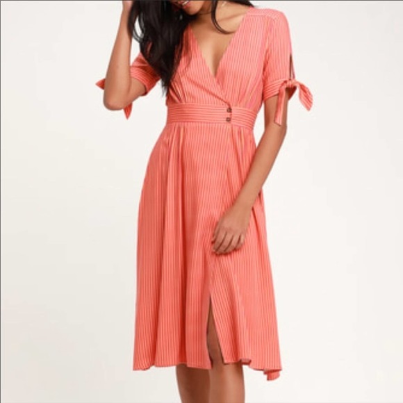 NWT Lulus Sunshine Dreamer Coral‎ Orange Midi Wrap Dress Small - Picture 1 of 7